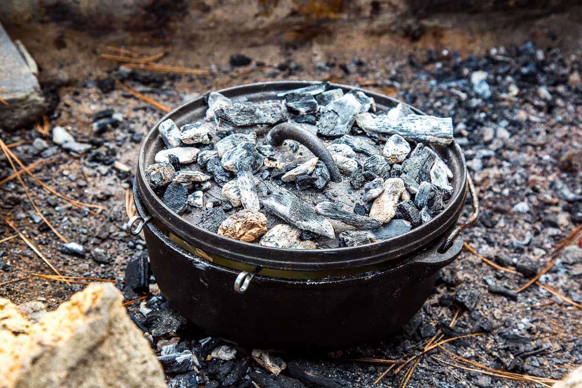 Dutch Oven Table Diy